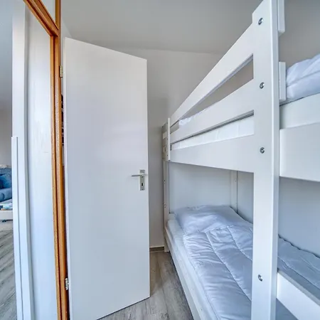 - Haus G, App 0g1210 Lejlighed